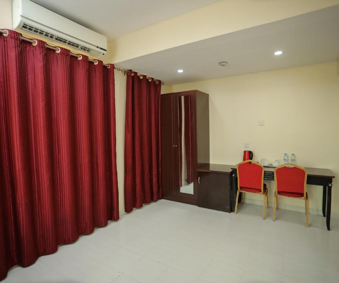 Al Sharq Hotel - Baithans Sharjah Ngoại thất bức ảnh