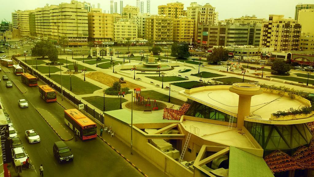Al Sharq Hotel - Baithans Sharjah Ngoại thất bức ảnh