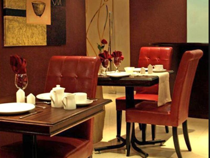 Al Sharq Hotel - Baithans Sharjah Ngoại thất bức ảnh