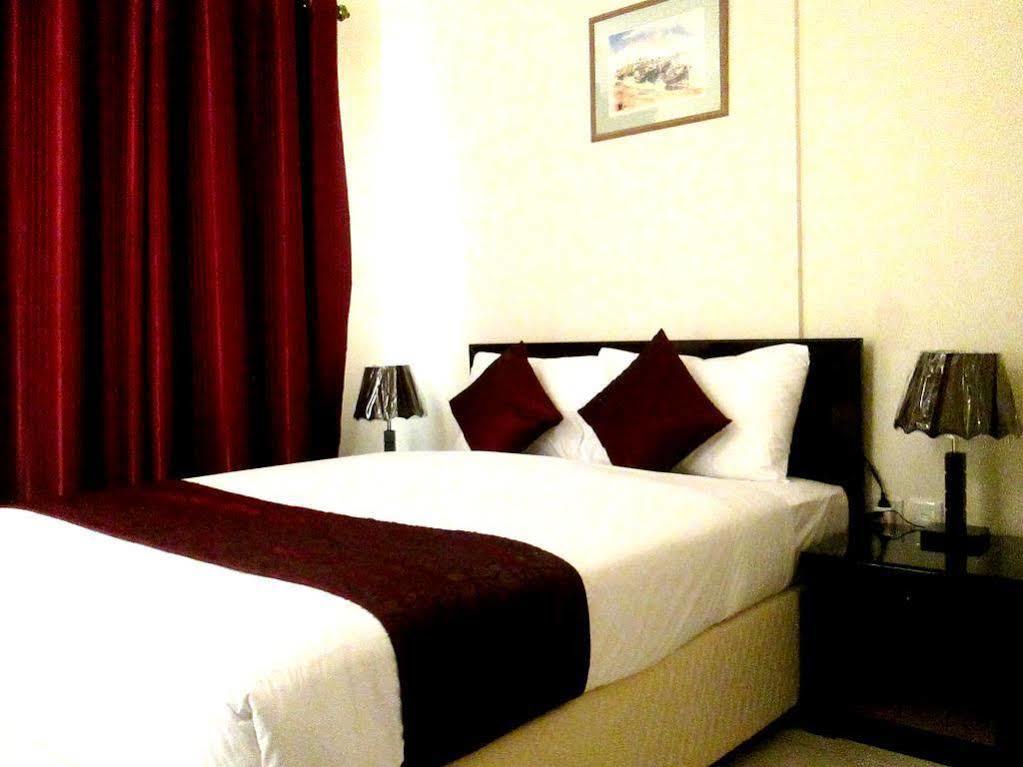 Al Sharq Hotel - Baithans Sharjah Ngoại thất bức ảnh